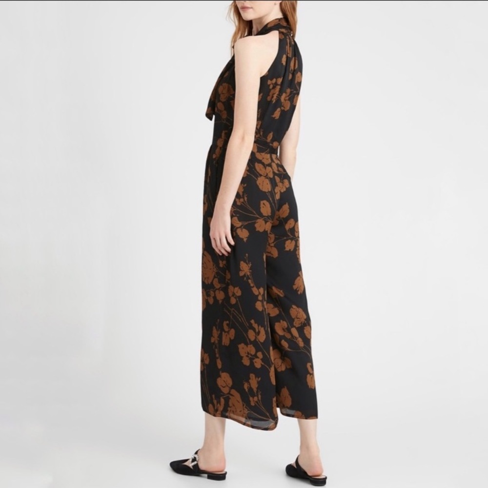 NWT Banana Republic floral jumpsuit, size 8 - Picture 3 of 9